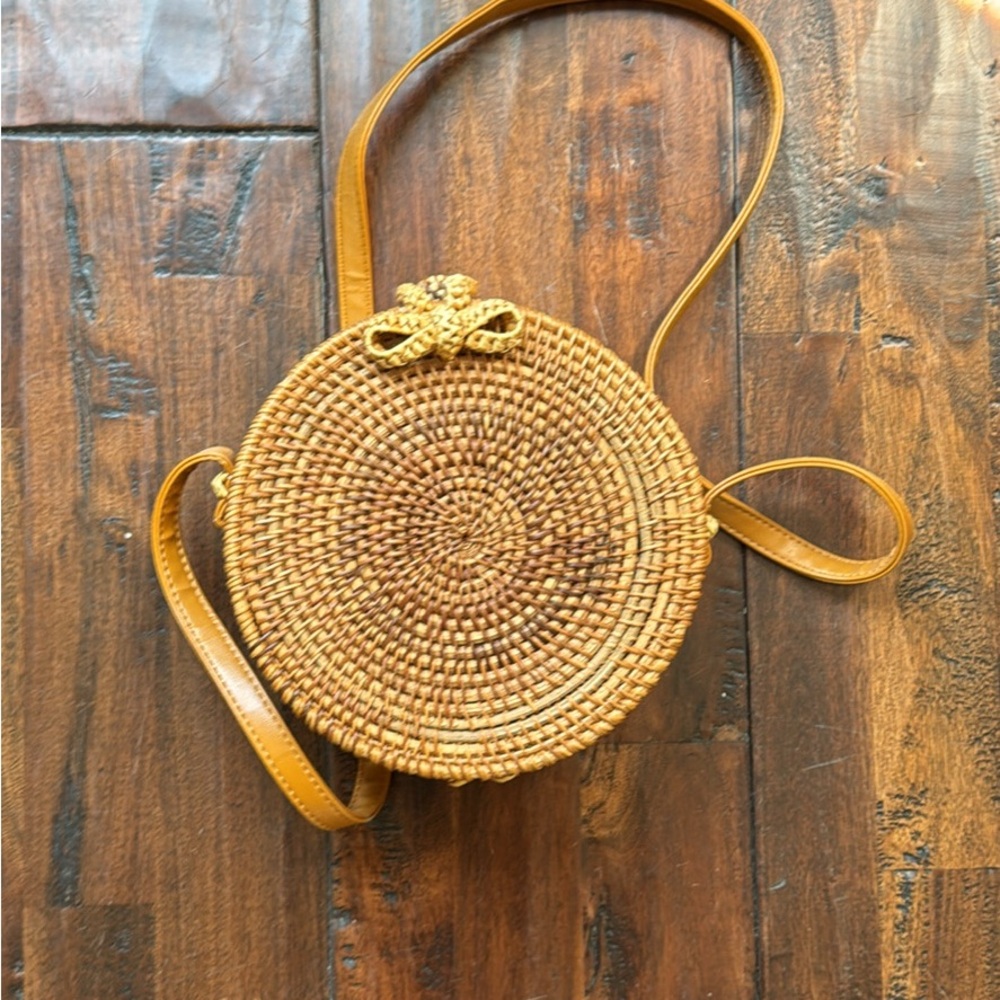 Round Woven Rattan Crossbody Bag